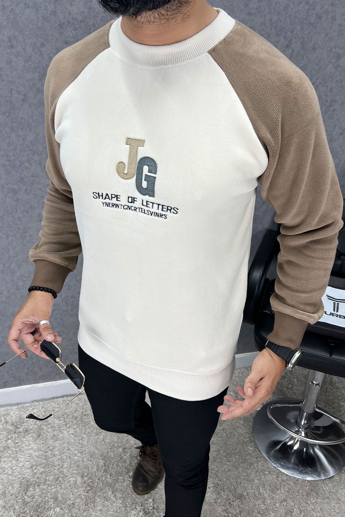 Shape Of Letters Round Neck Imported Men's Sweatshirt