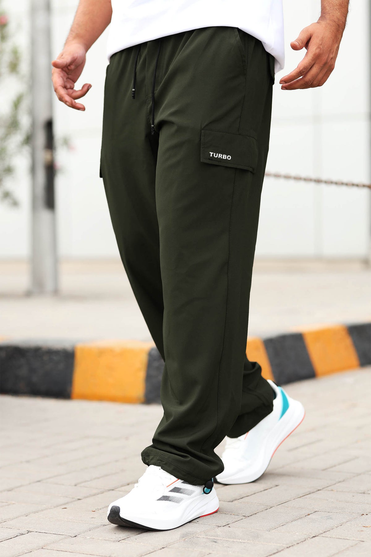 Turbo Typography Loose Bottom Cargo Trouser