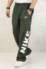 Nke Therma-Fit Versatile Sportswear Micron Trouser In Olive