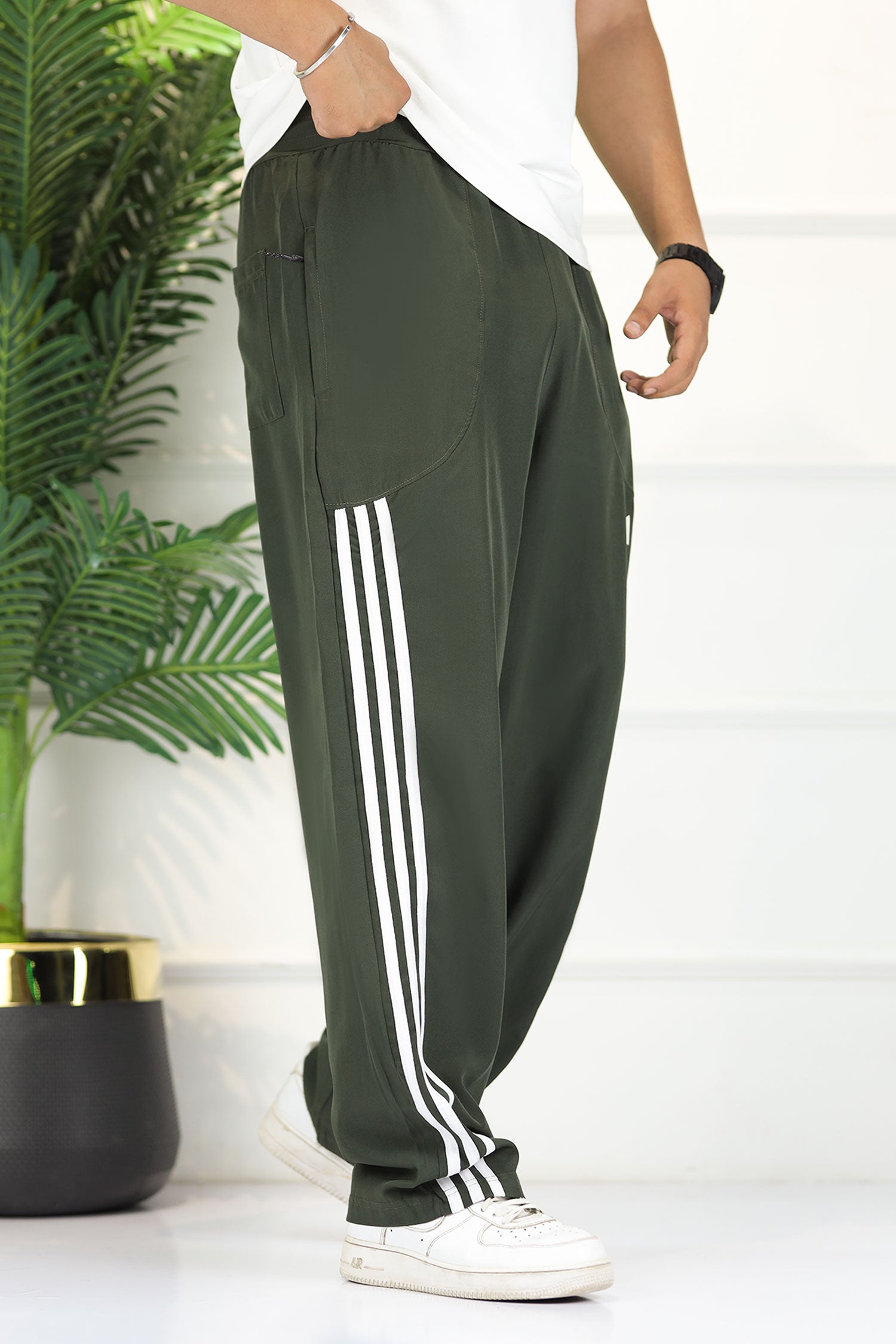 Adidas Micro-Tech Half Stripes Loose Bottom Trouser