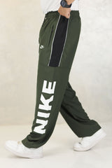 Nke Therma-Fit Versatile Sportswear Micron Trouser In Olive