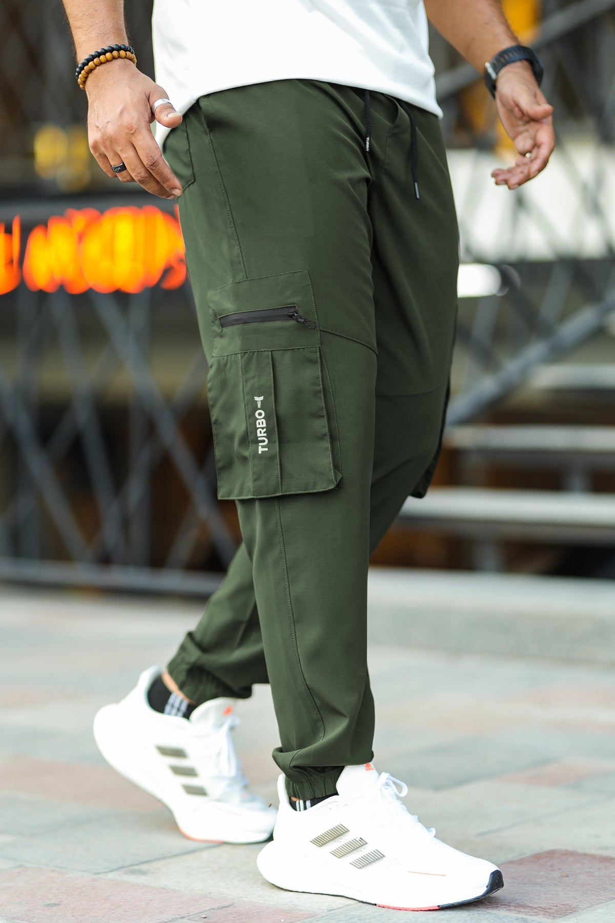 Turbo 6 Pockets Dryfit Cargo Trouser In Olive