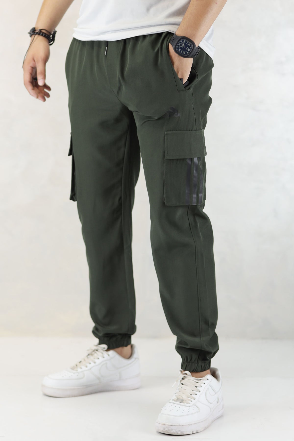 Adds Micro Stretch Slimfit Imported Sportswear Trouser In Olive