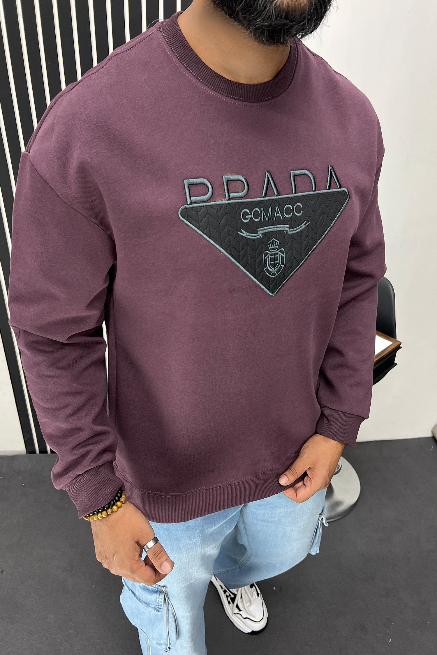 Embriodered Logo Full Sleeves Men's Sweatshirt