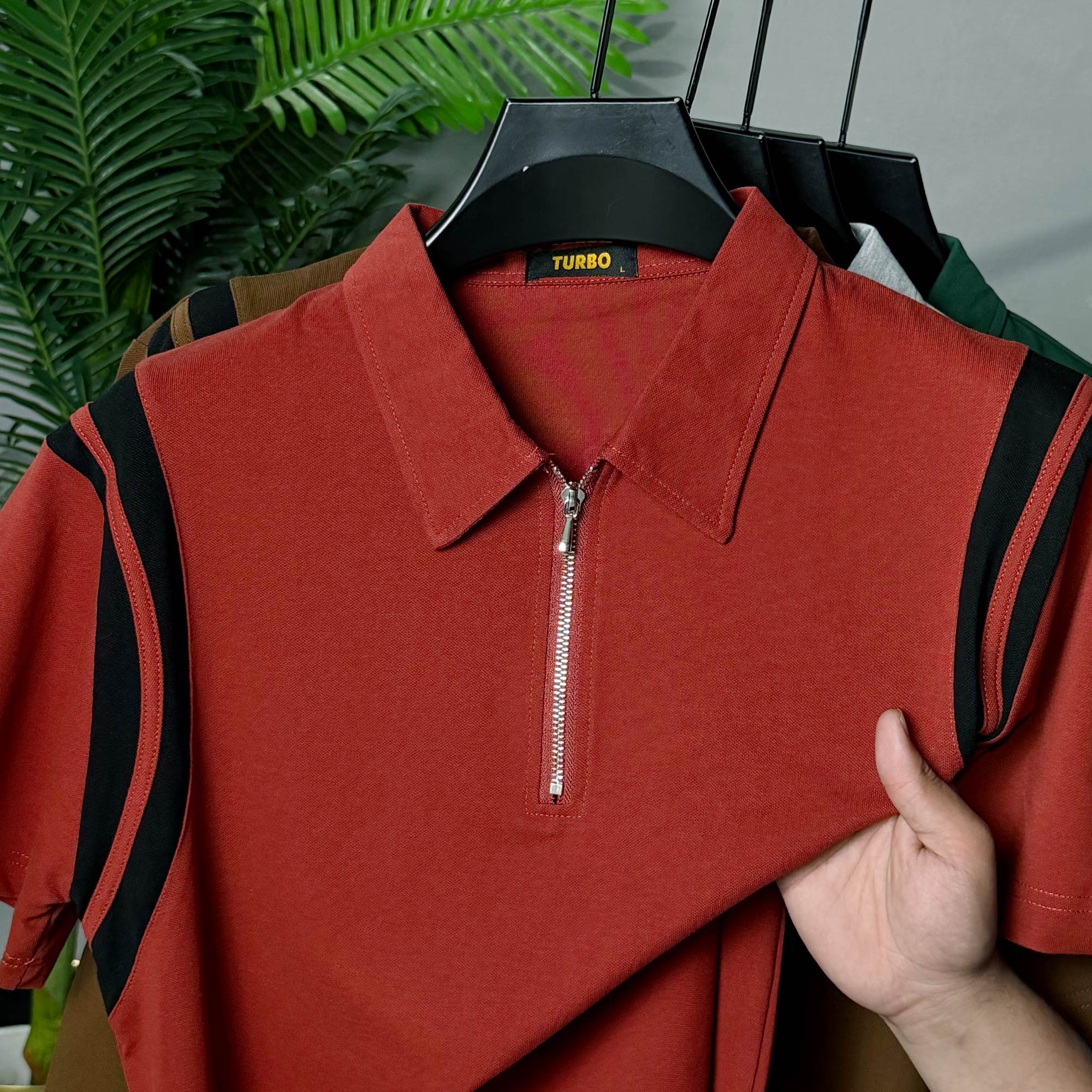 Men's Jacquard Quarter Zipper Style Polo T-Shirt