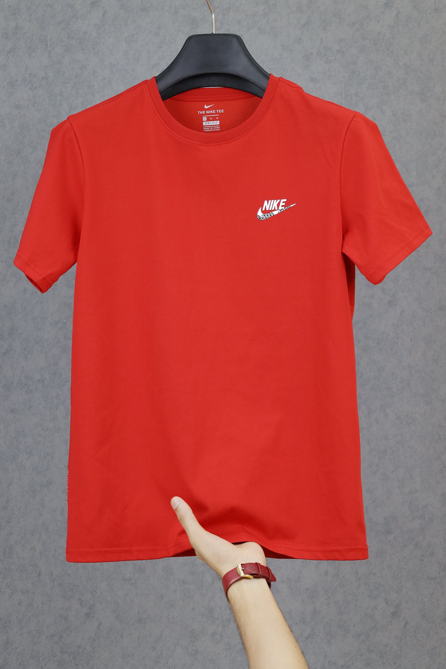 Nke Minimalist Cool Round Neck T-Shirt