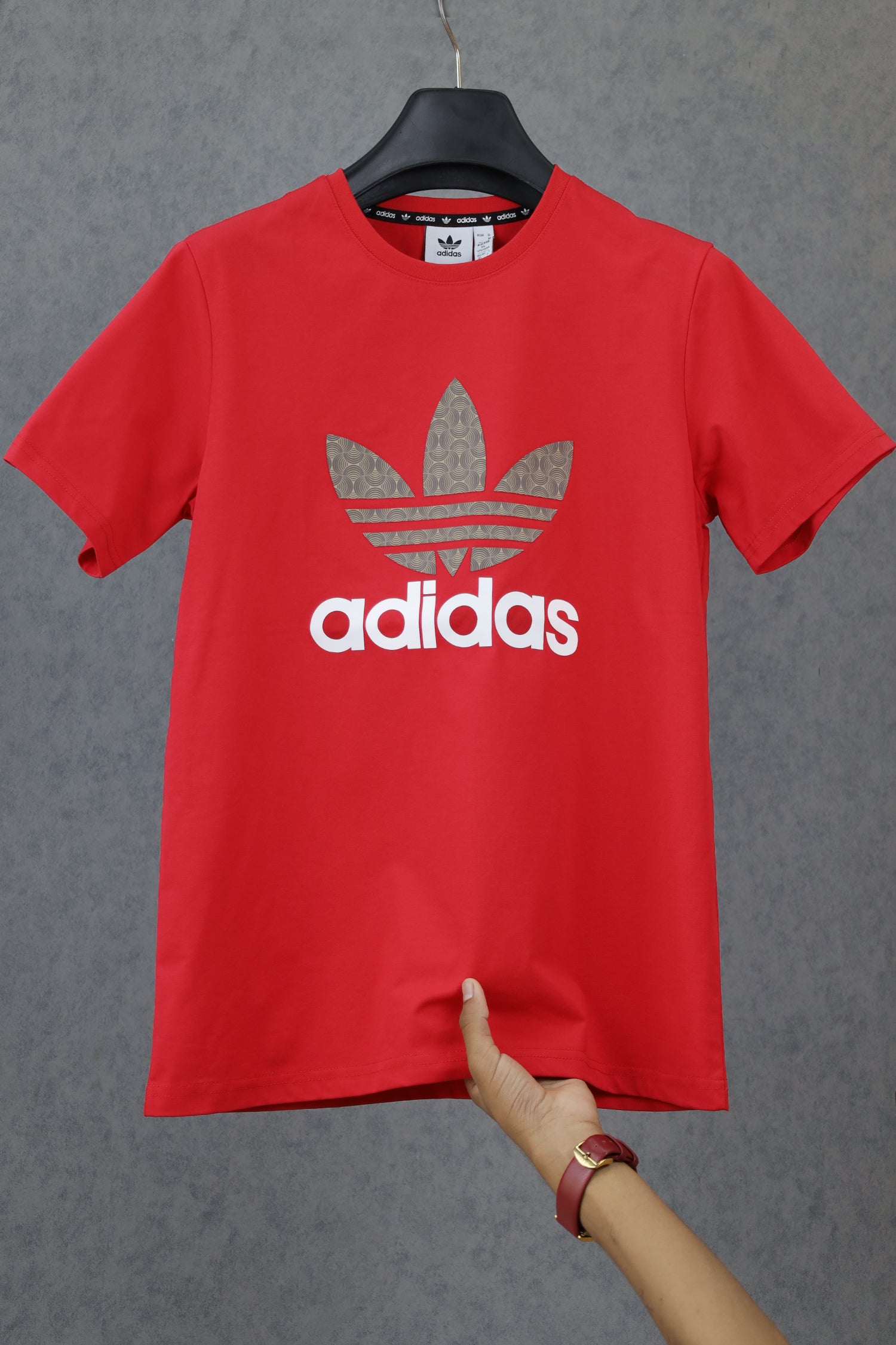 Adds Blend Trefoil Round Imported Neck T-Shirt