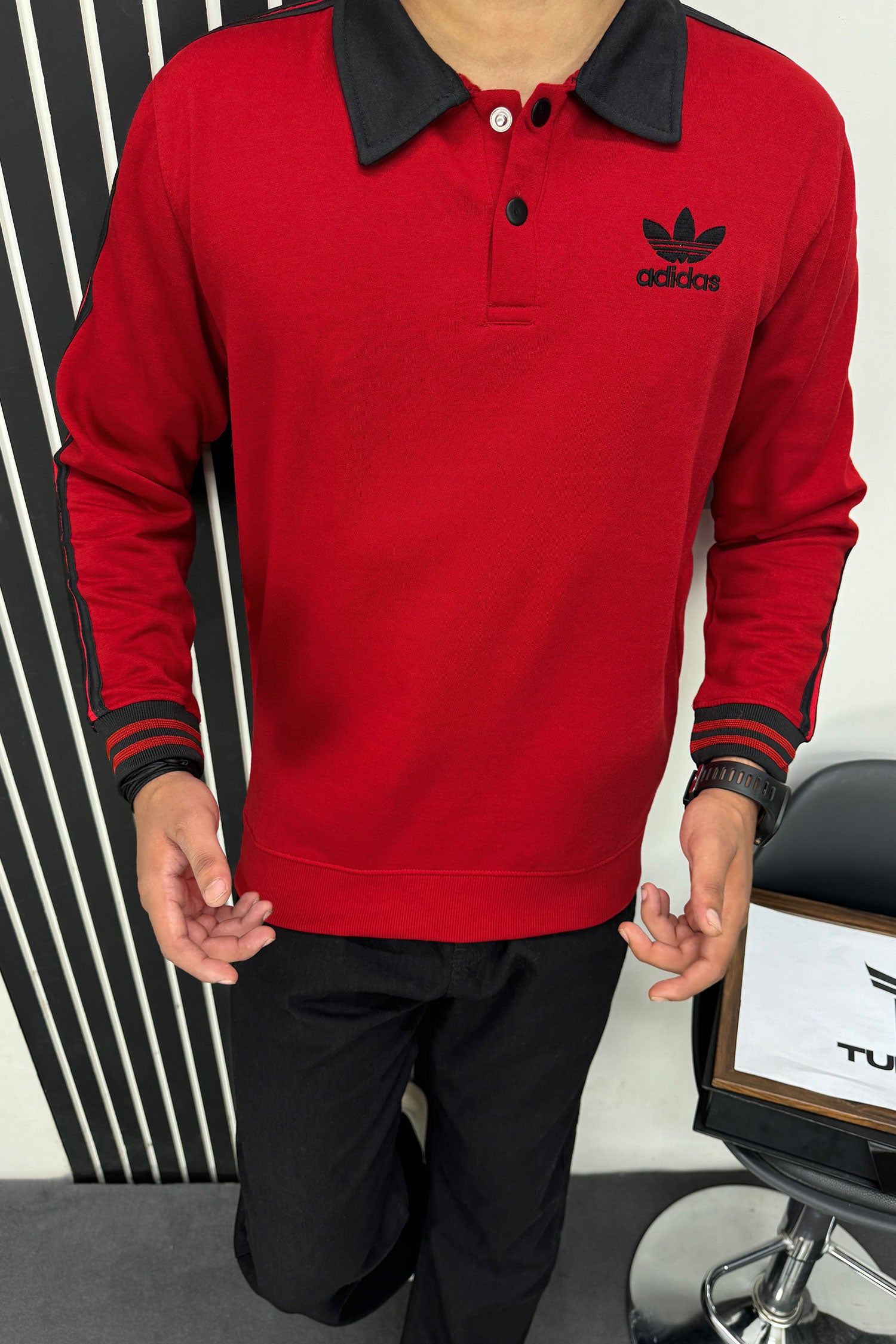 Adds Stripe Collar Style Full Sleeves Men's Sweatshirt