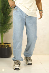 Loose Fit Turbo Jeans in Sky Blue