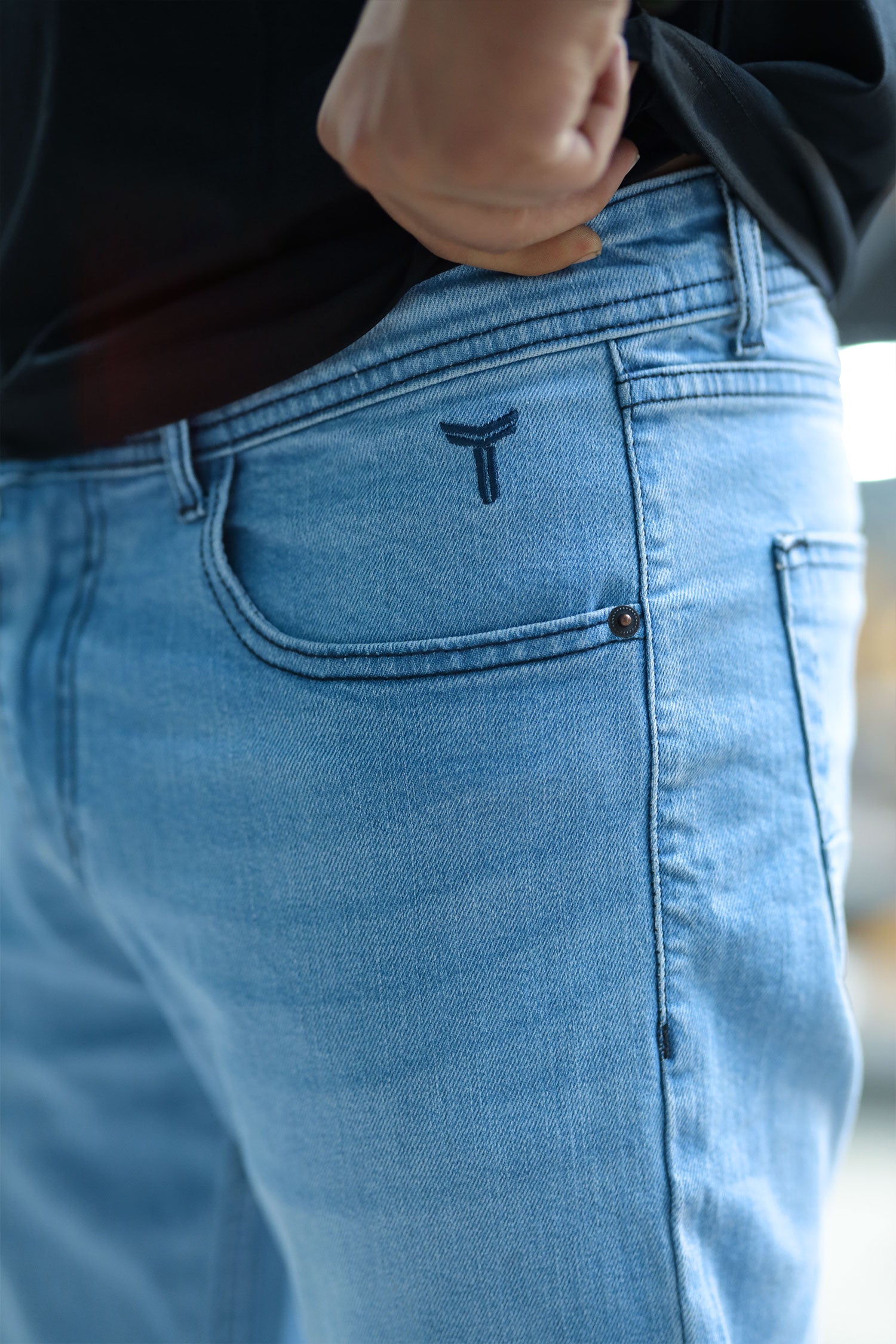 Perfect Fitting Slim Fit Turbo Jeans In Sky Blue