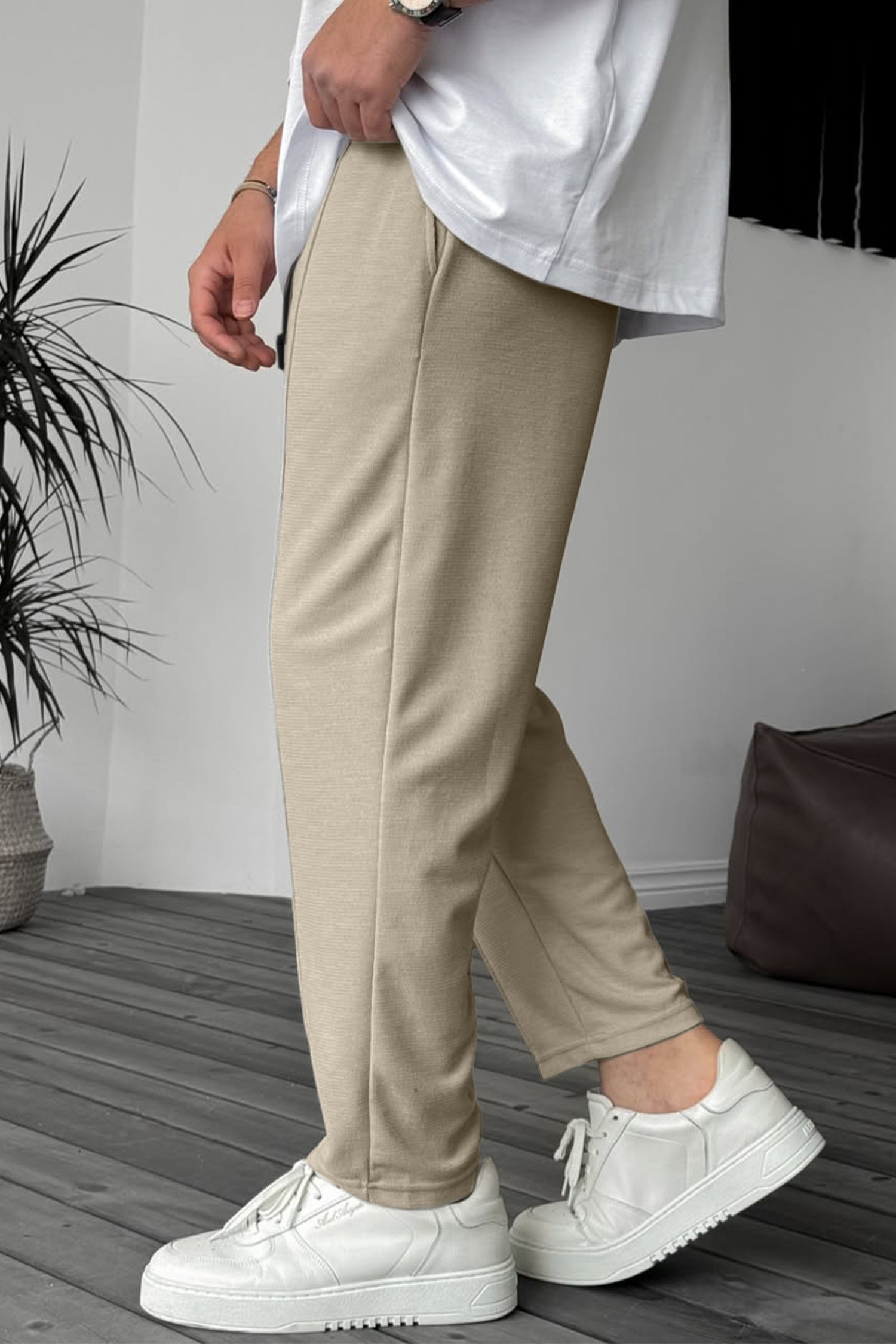 Plain Stripe Line Loose Bottom Trouser In Skin
