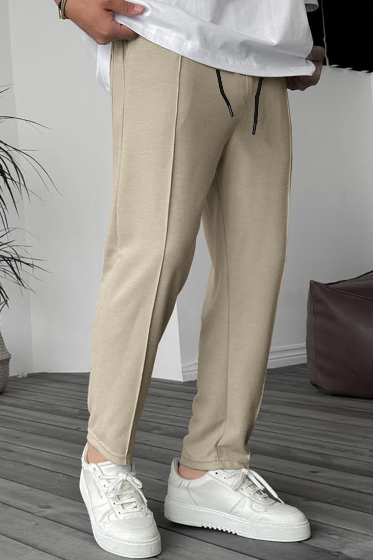 Plain Stripe Line Loose Bottom Trouser In Skin
