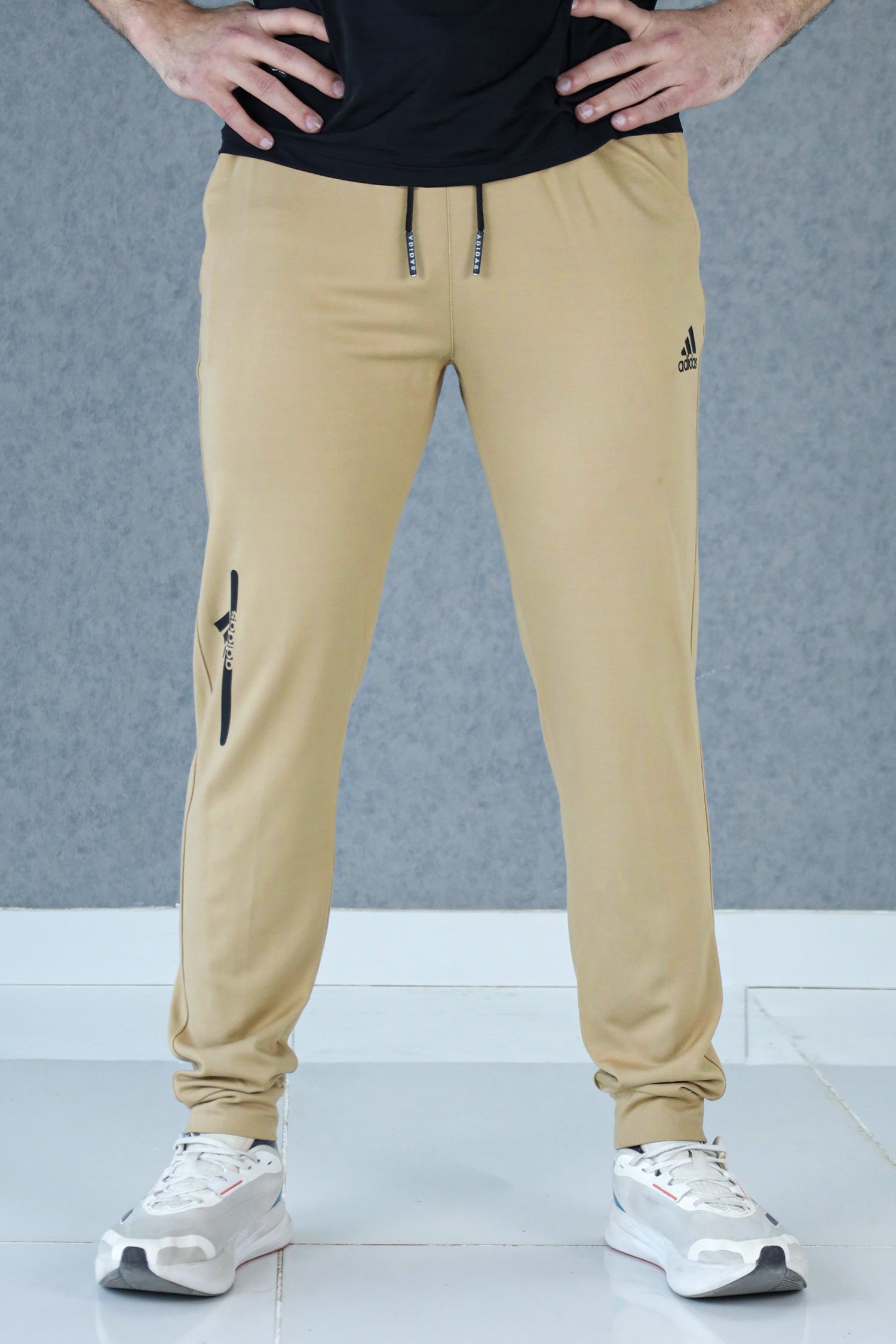 Adds Essentials Running Sportswear Trouser