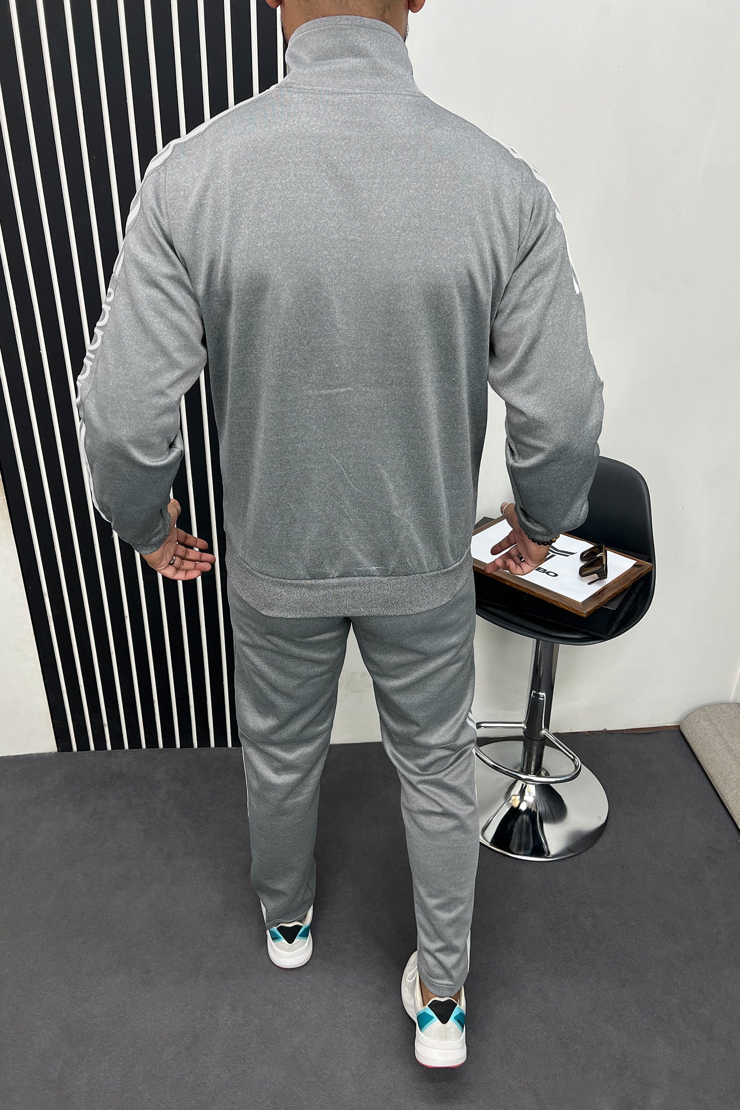 Adds Premium Sportswear Men Zipper Tracksuit