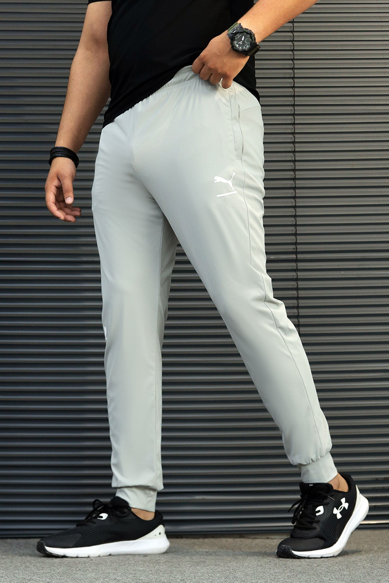 Pma Solid Relax-Fit Joggers Imp Dry-fit Trouser In Stone Grey