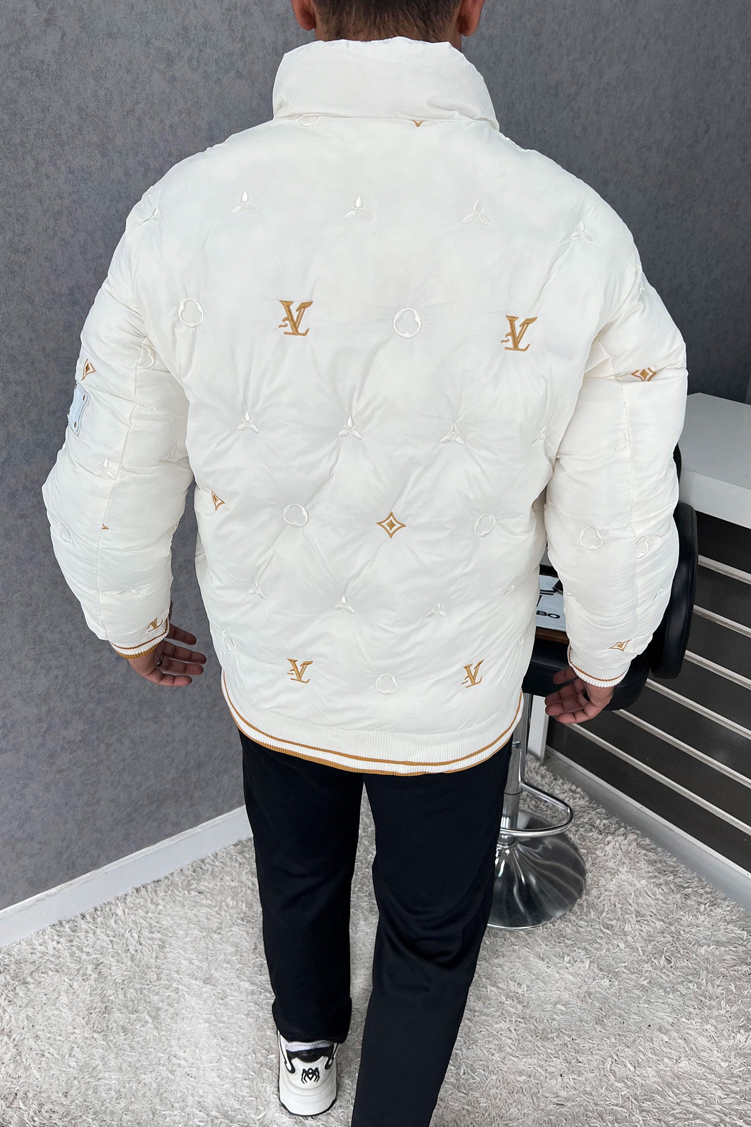 Luis Vten Embossed Branding Imported Puffer Jacket