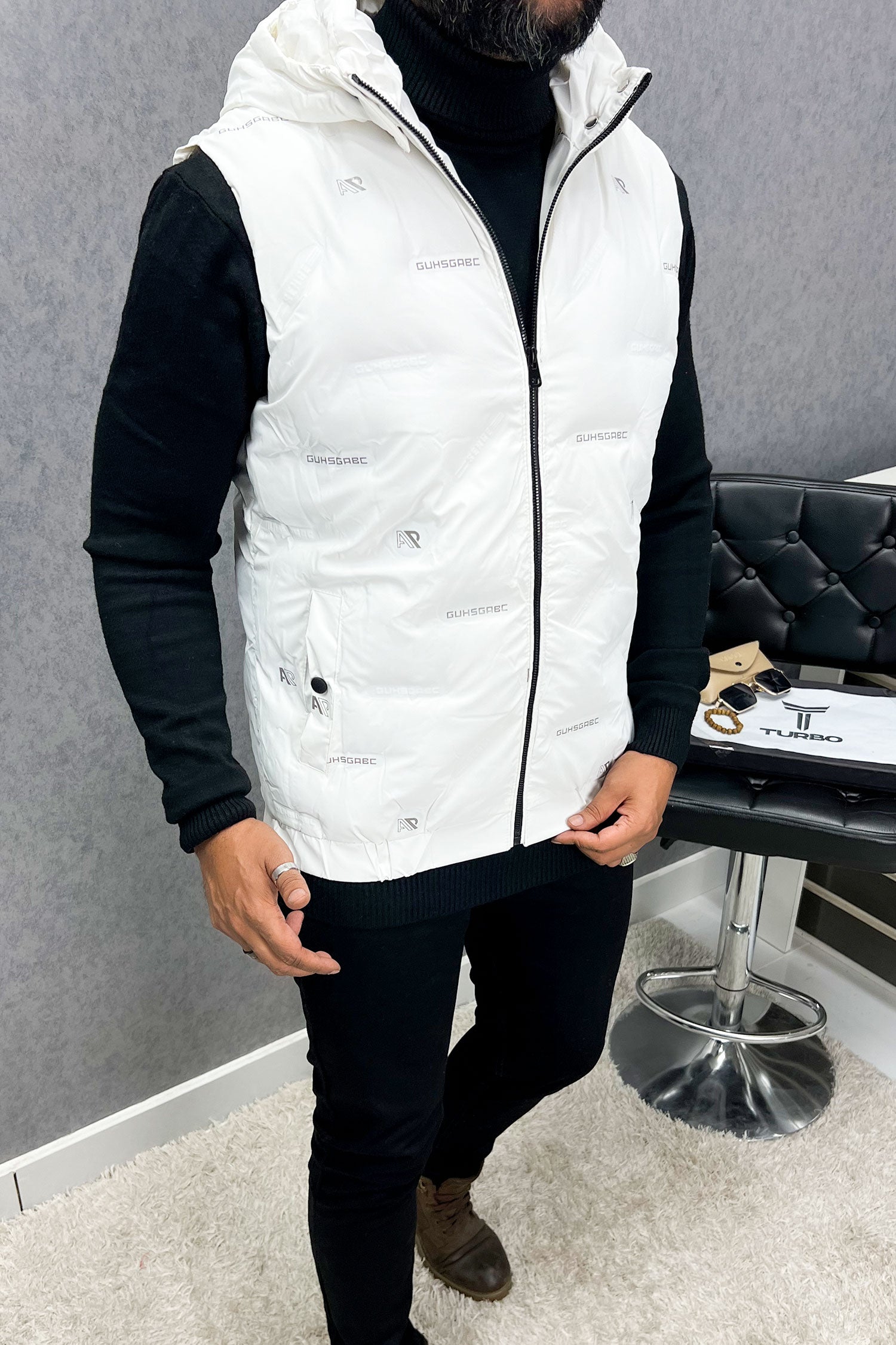 Embossed Design Quilted Detachable Hood Imported Men's Gilet