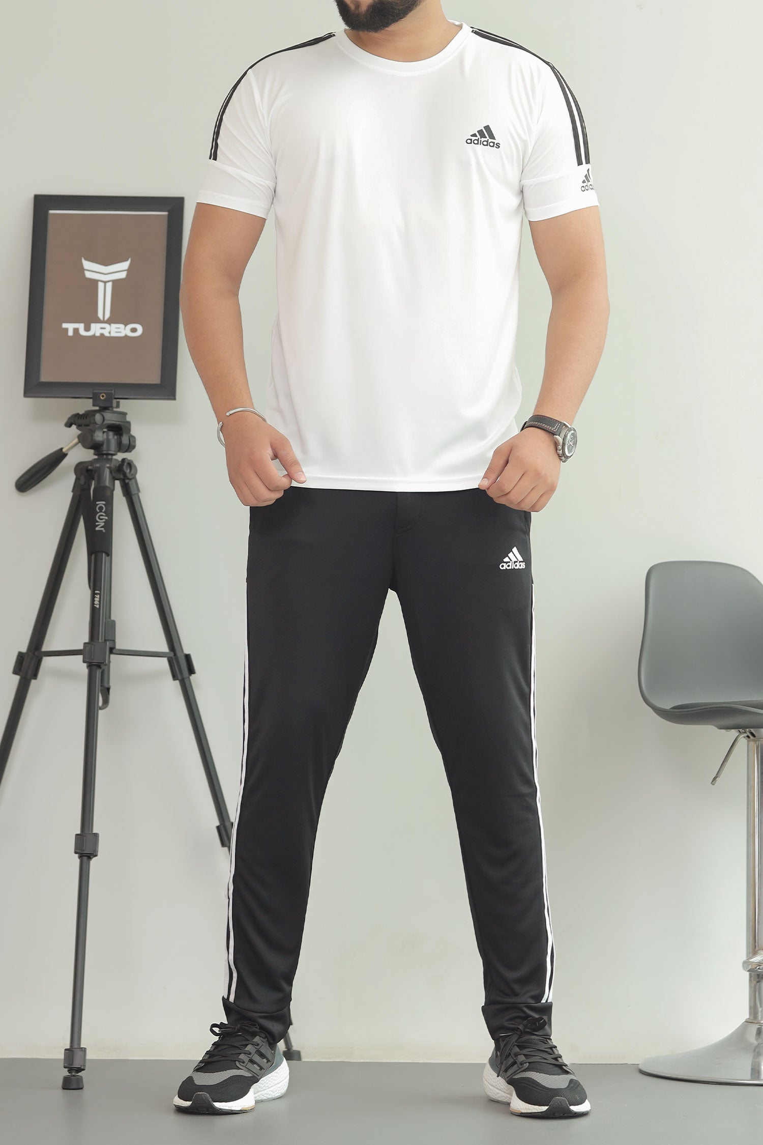 Adds Premium Tri-Line Quick-Dry Tracksuit