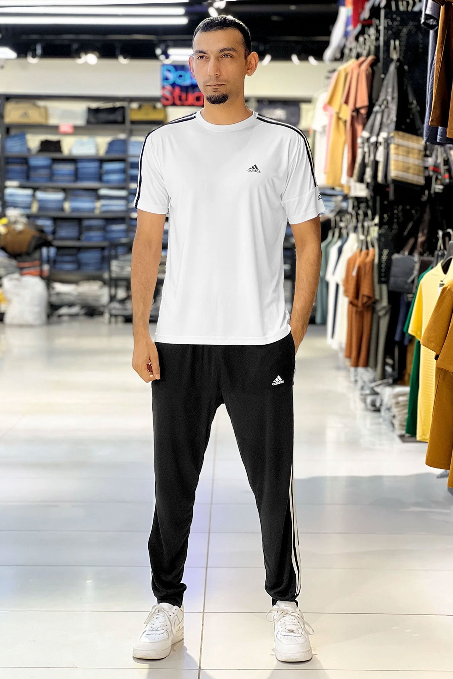 Adds Premium Tri-Line Quick-Dry Tracksuit