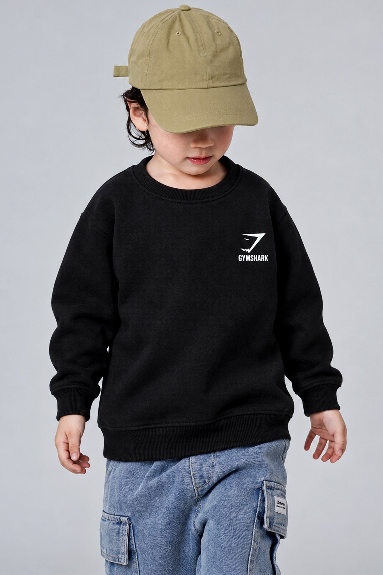 Gym Shrk Legacy Round Neck Kid's Sweatshirt In Black