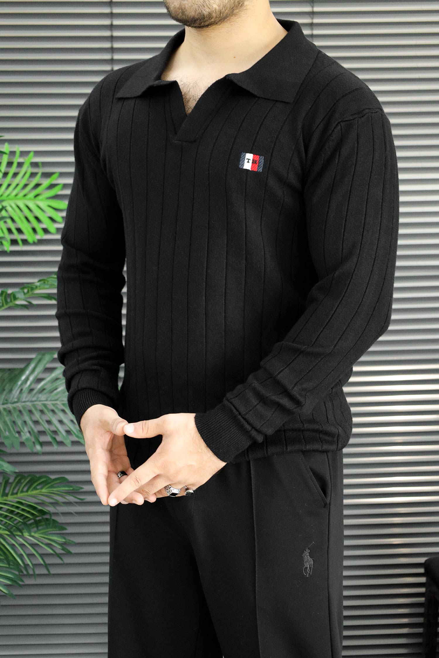 Turbo Open Johnny Collar Imported Men's Sweater
