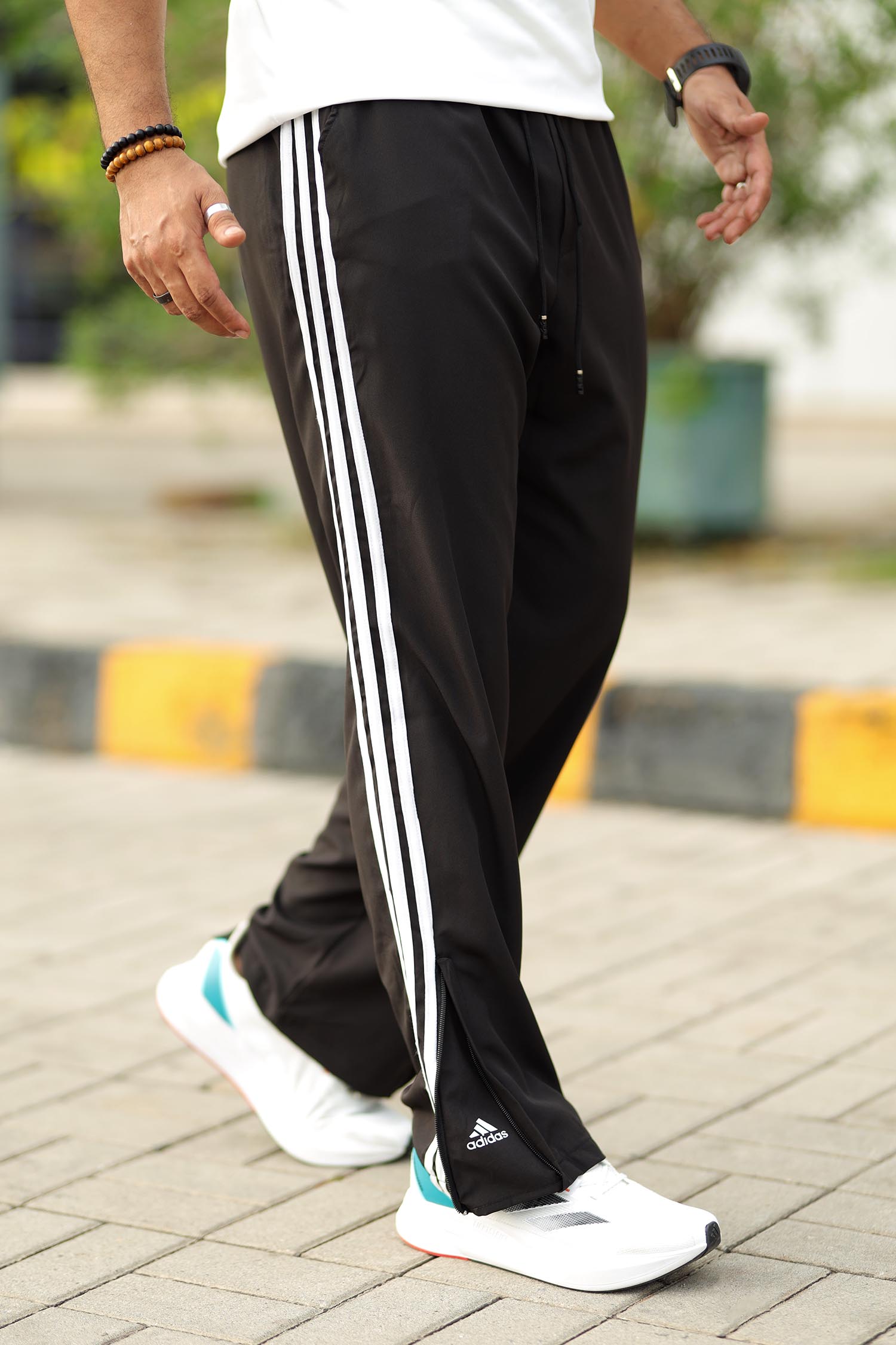 Adds Loose Bottom Zip Style Imported Sportswear Trouser