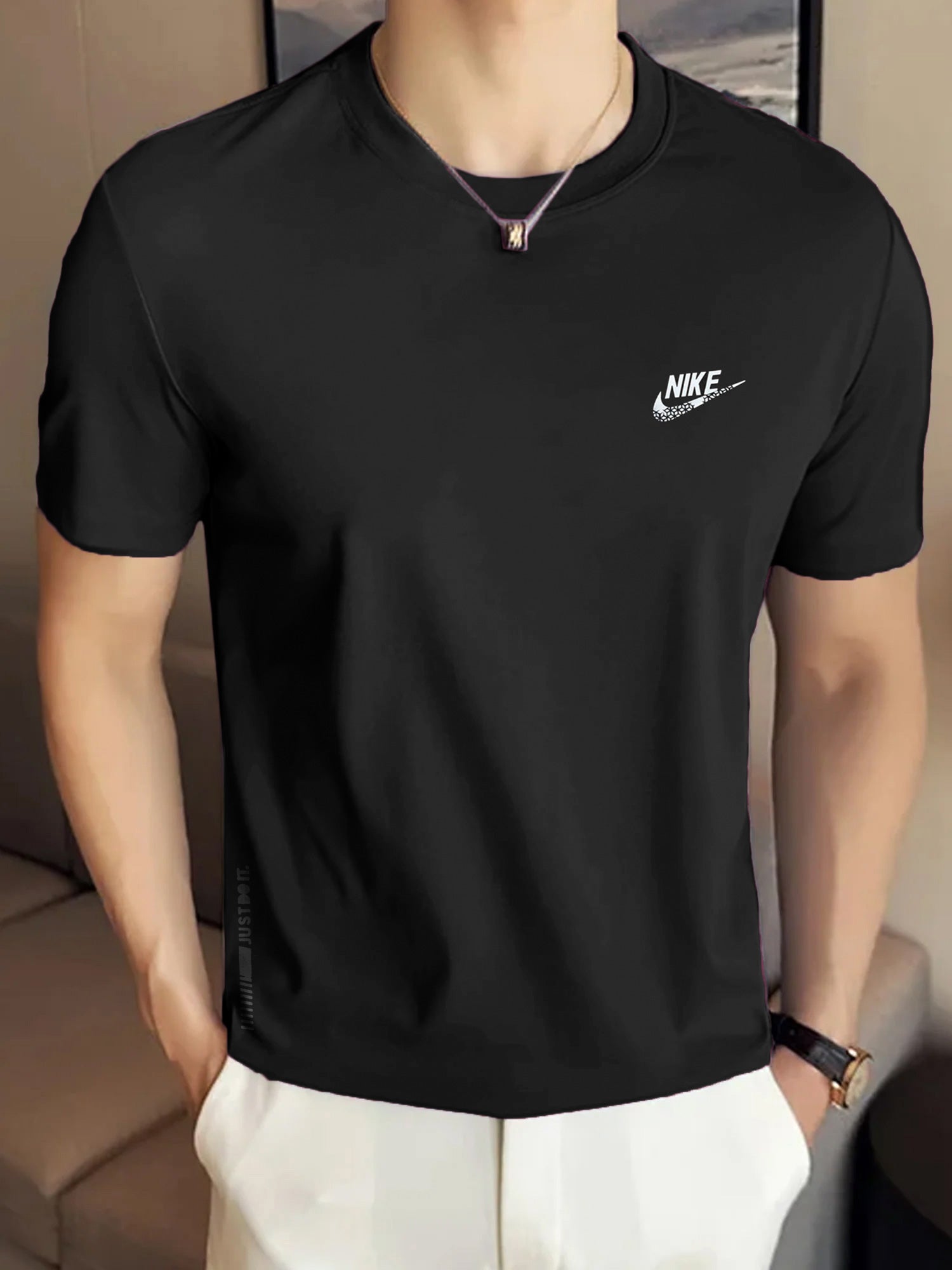 Nke Minimalist Cool Round Neck T-Shirt