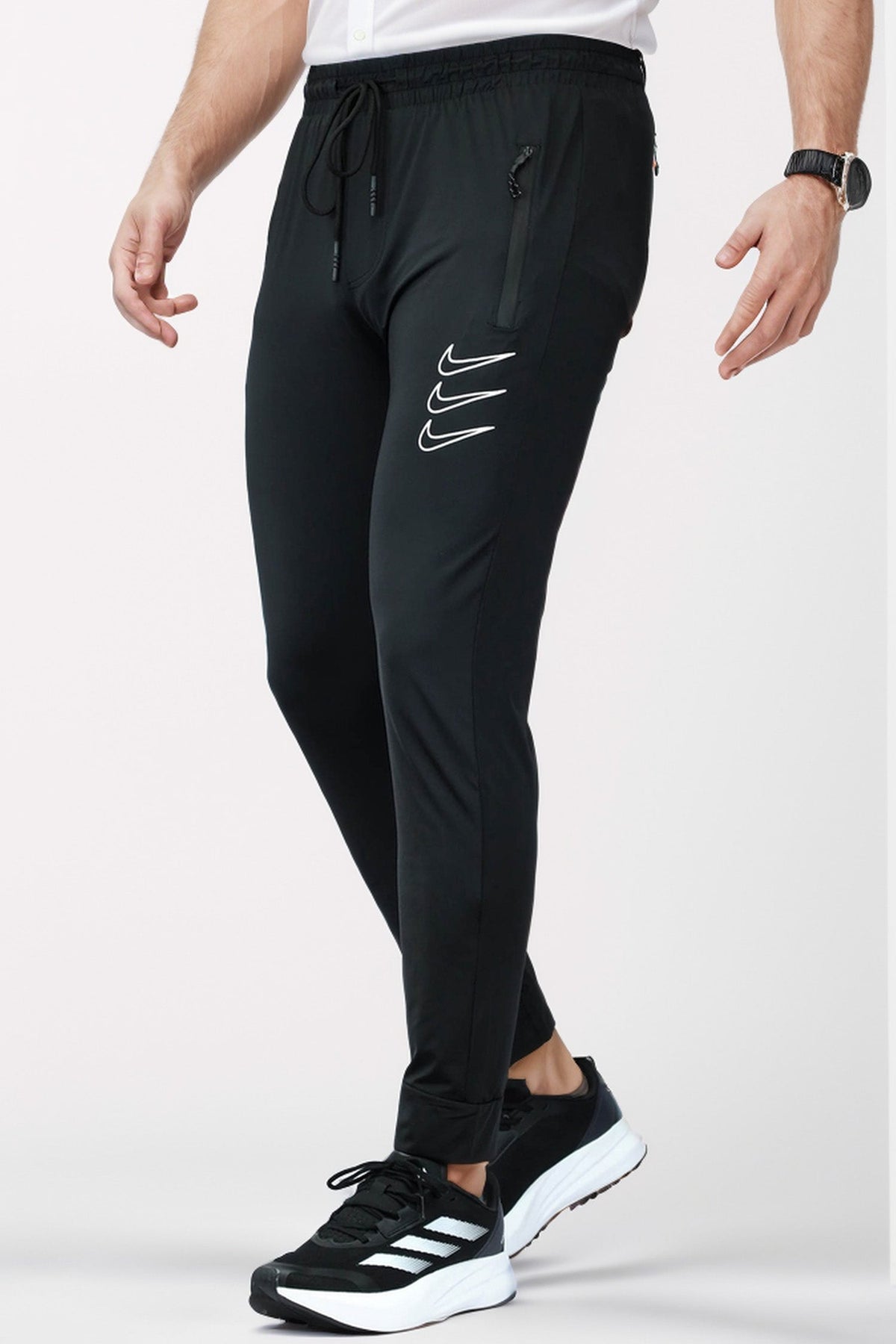 Nke Elastic Dry-Fit Sportswear Trouser in Black