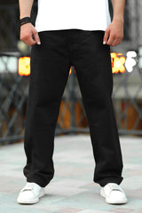 Loose Fit Style Turbo Jeans in Black