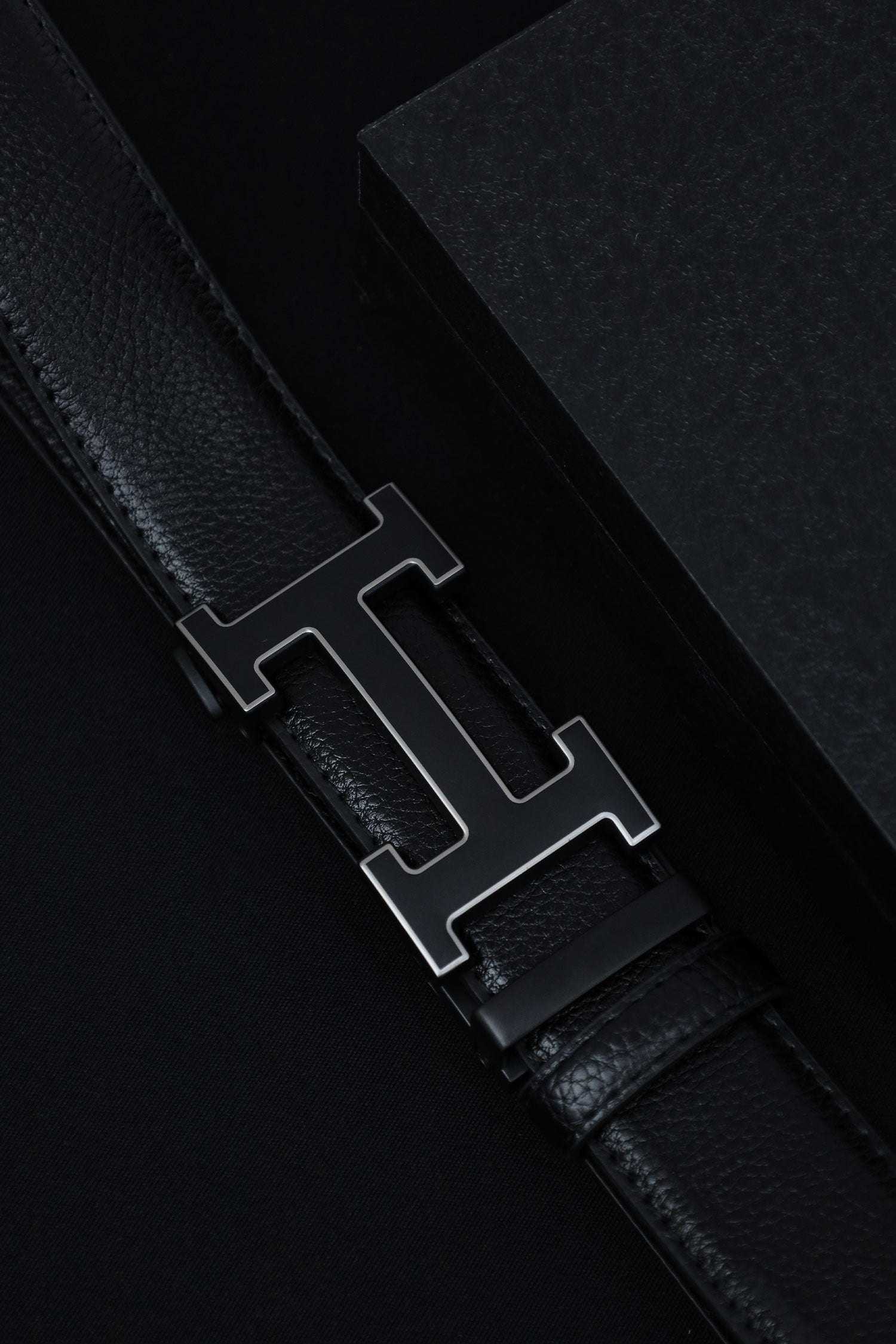 Hrmes Metal Alloy Automatic Buckle Branded Belt