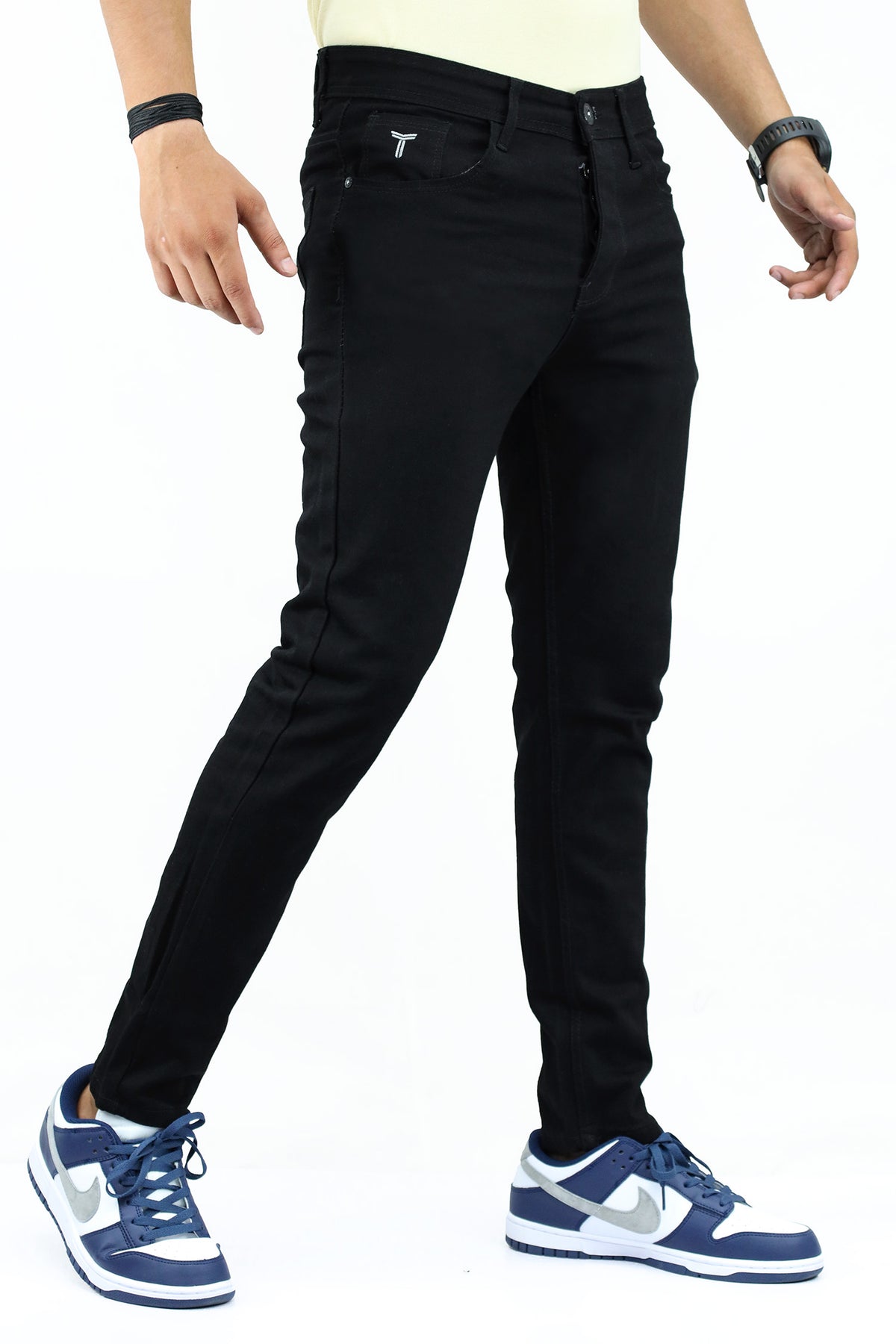 Ankle Fit Turbo Denim Jeans In Black