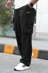 Turbo Loose Box Pockets Imported Cargo Trouser in Black