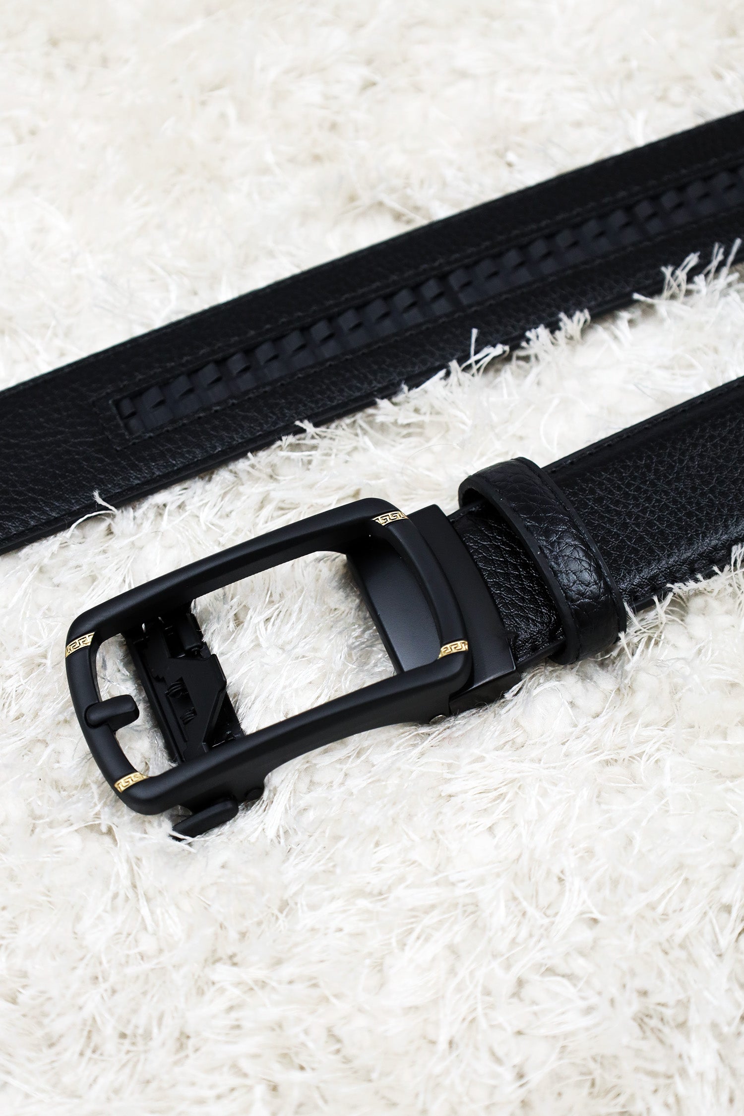 Vrsce Metal Alloy Automatic Buckle Branded Belt