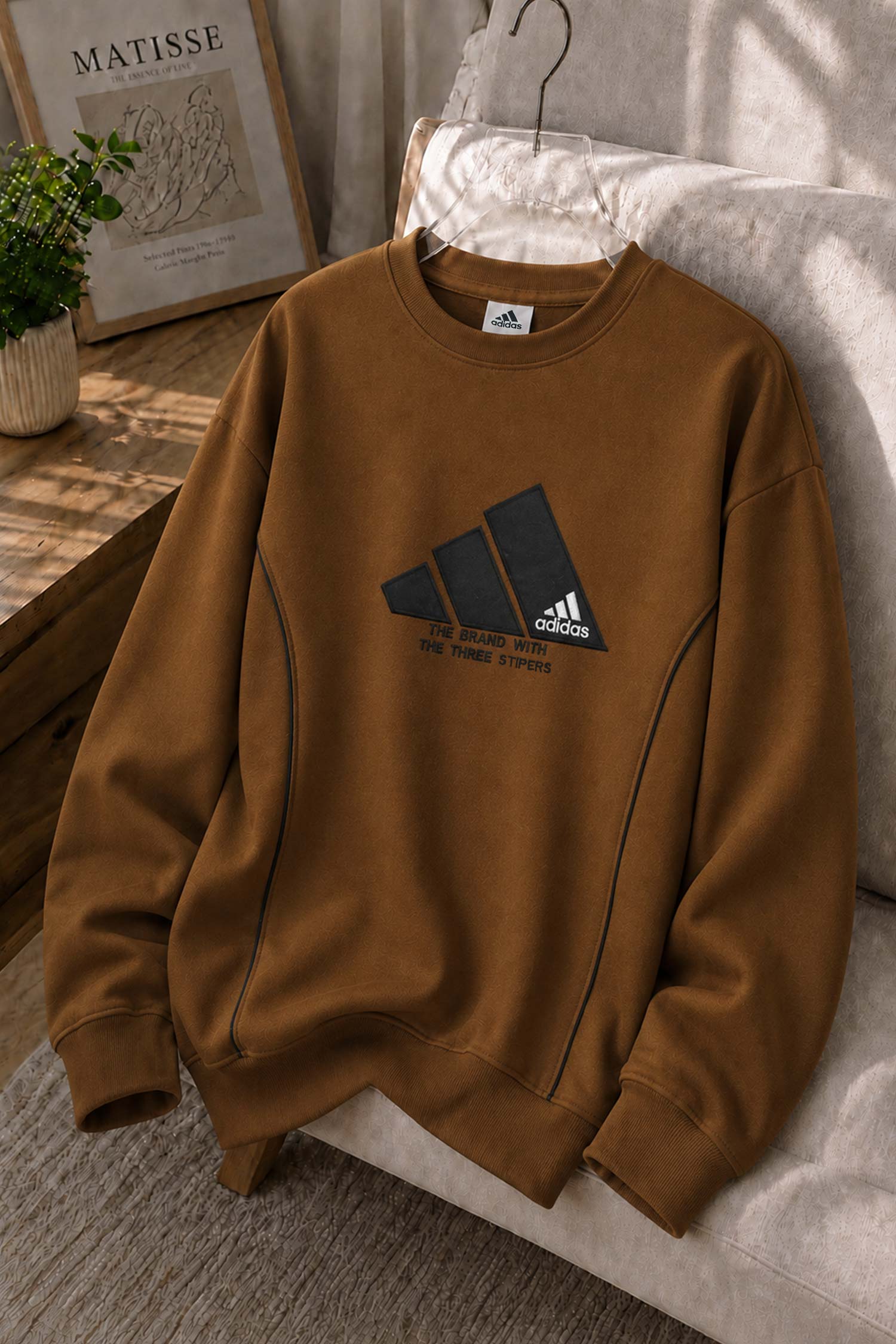 Adds Signature Round Neck Men's Sweatshirt In Dark Brown
