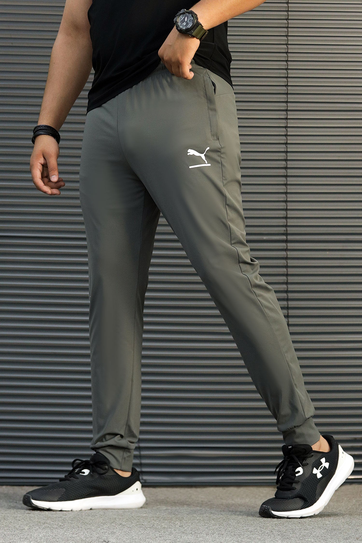 Pma Solid Relax-Fit Joggers Imp Dry-fit Trouser In Dark Grey