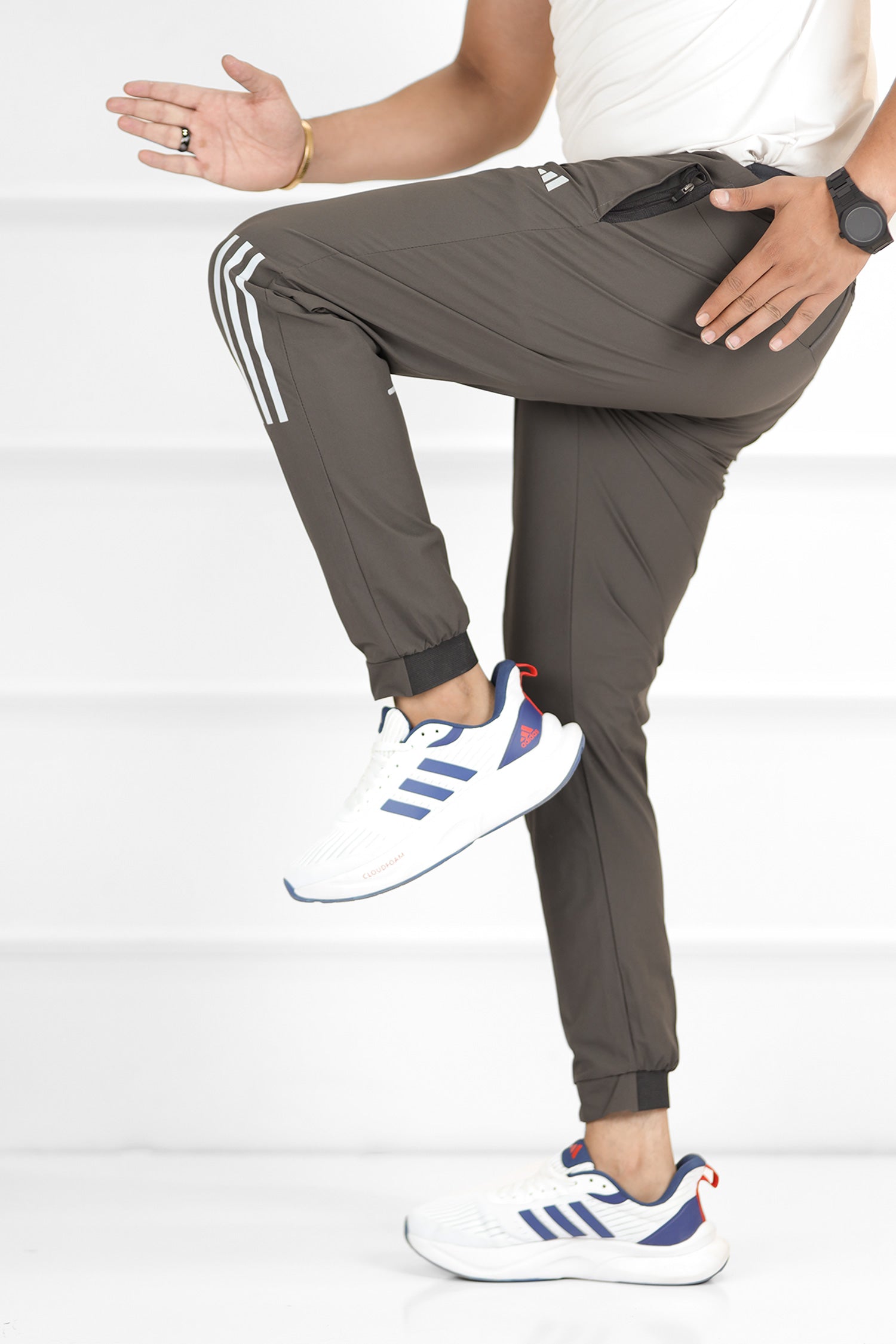 Adds Alpha Strength Micro Premium Sportswear Trouser In Dark Grey
