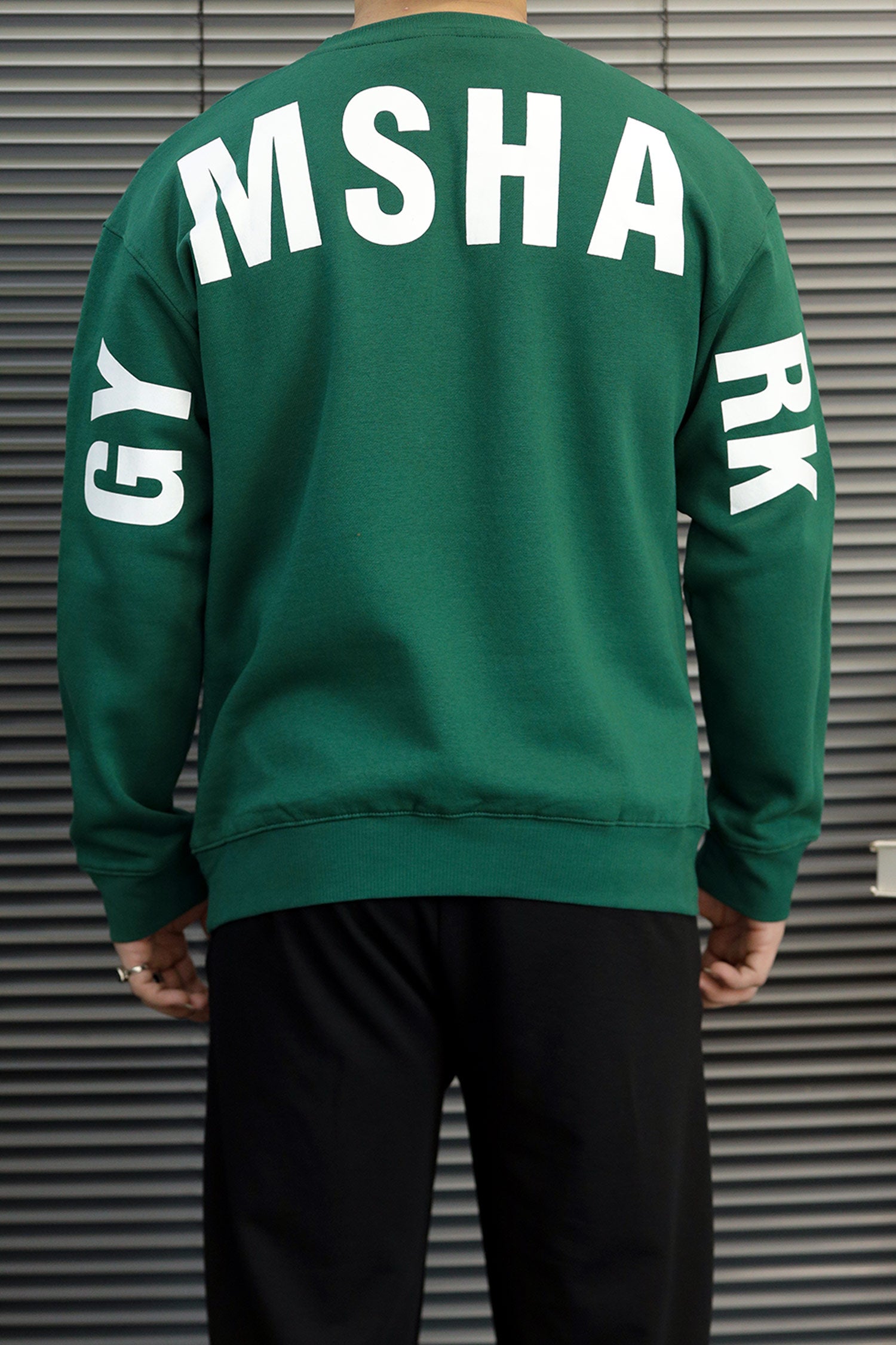 Gym Shrk Legacy Round Neck Men's Sweatshirt In Green