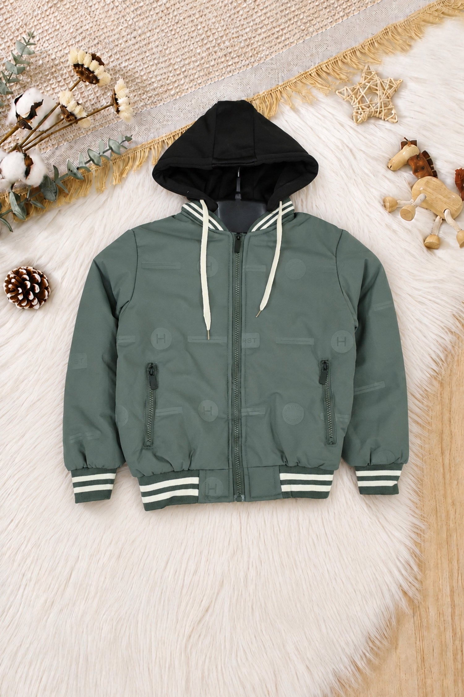 Casual Detachable Hood Imported Kid's Puffer Jacket In Grey