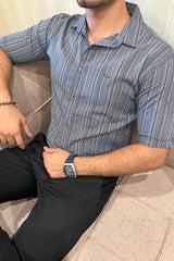 Turbo Down Box Collared Casual Shirt In Charcoal Blue