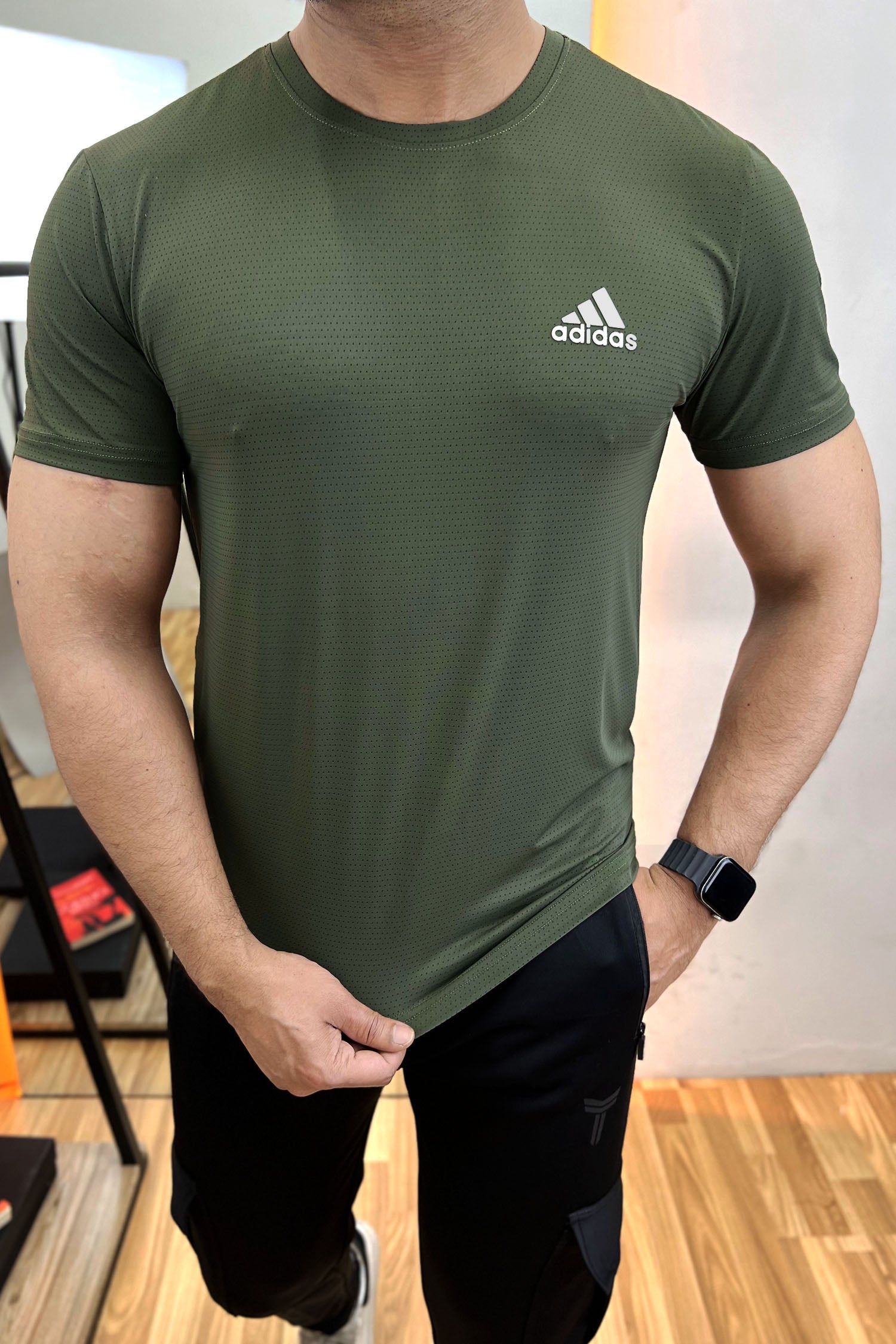Dry Fit Crew Neck Breathable Tee With Adds Aplic Logo