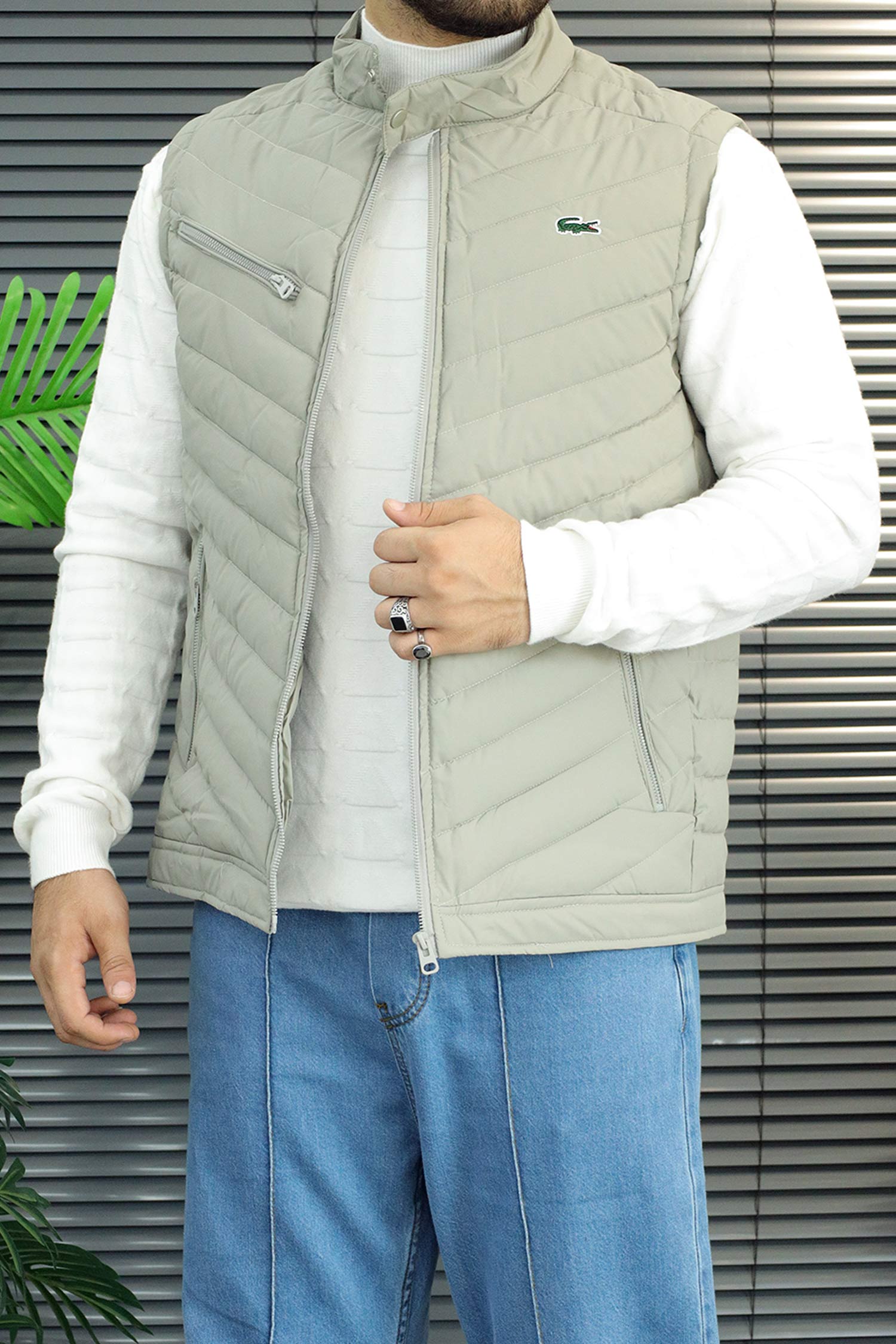 Lcste Chevron Quilted Imported Puffer Men's Gilet In Light Grey