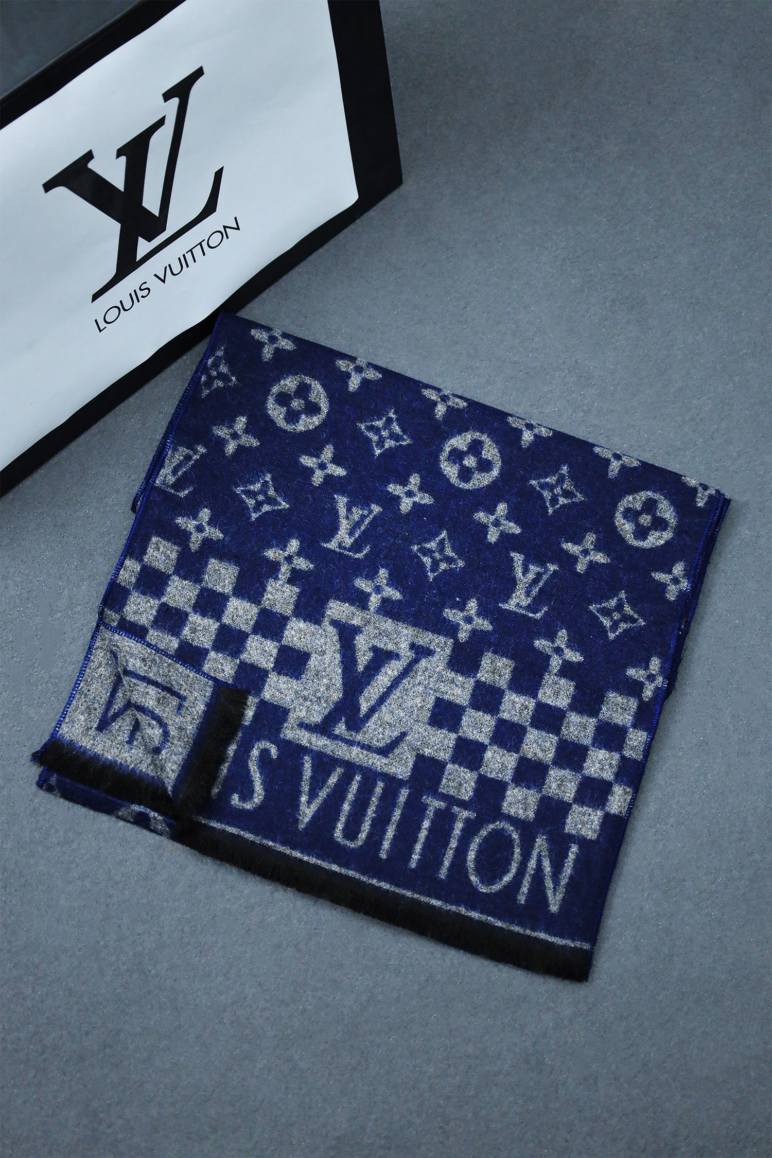 Luis Vten Monogram Luxury Edition Men Mufflers In Navy Blue