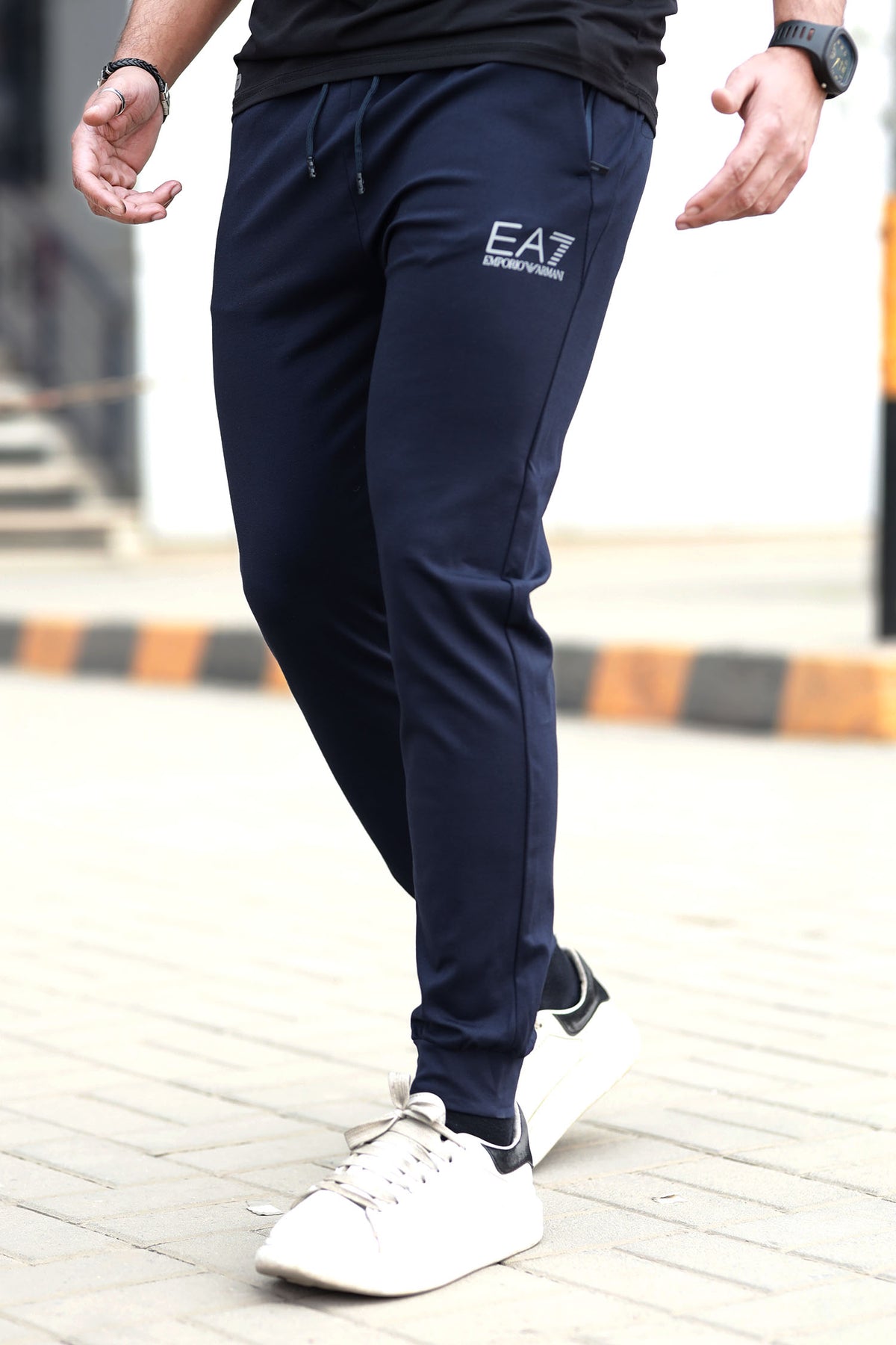 Armni Ea7 Reflective Training Men's Branded Trouser In Navy Blue