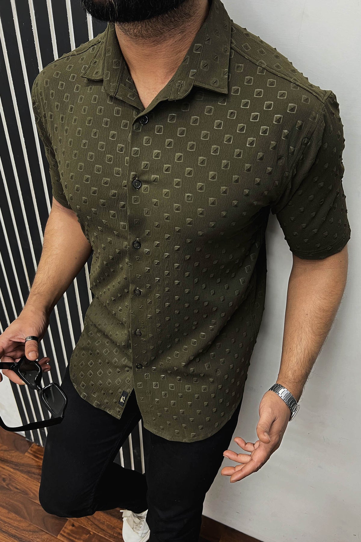 Embossed Vertical Cubic Casual Shirt In Olive