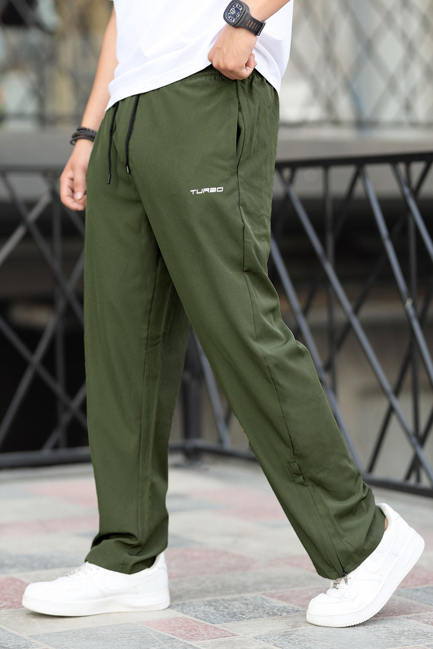 Turbo Loose Bottom Zip Style Imported Sportswear Trouser