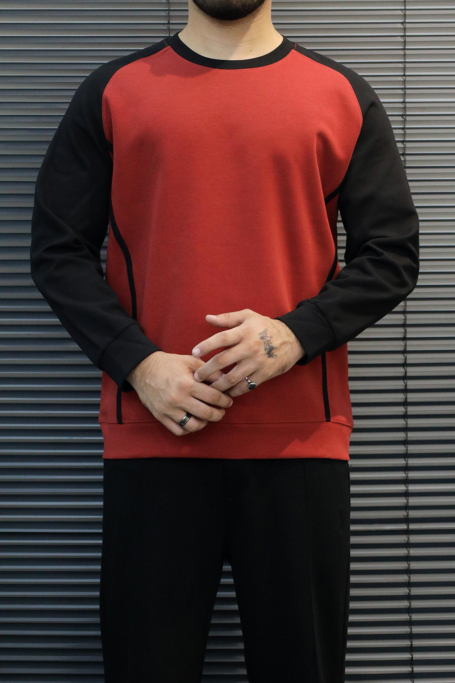 Turbo Raglan Sleeve Pullover Imported Round Neck Men's Sweatshirt In Red