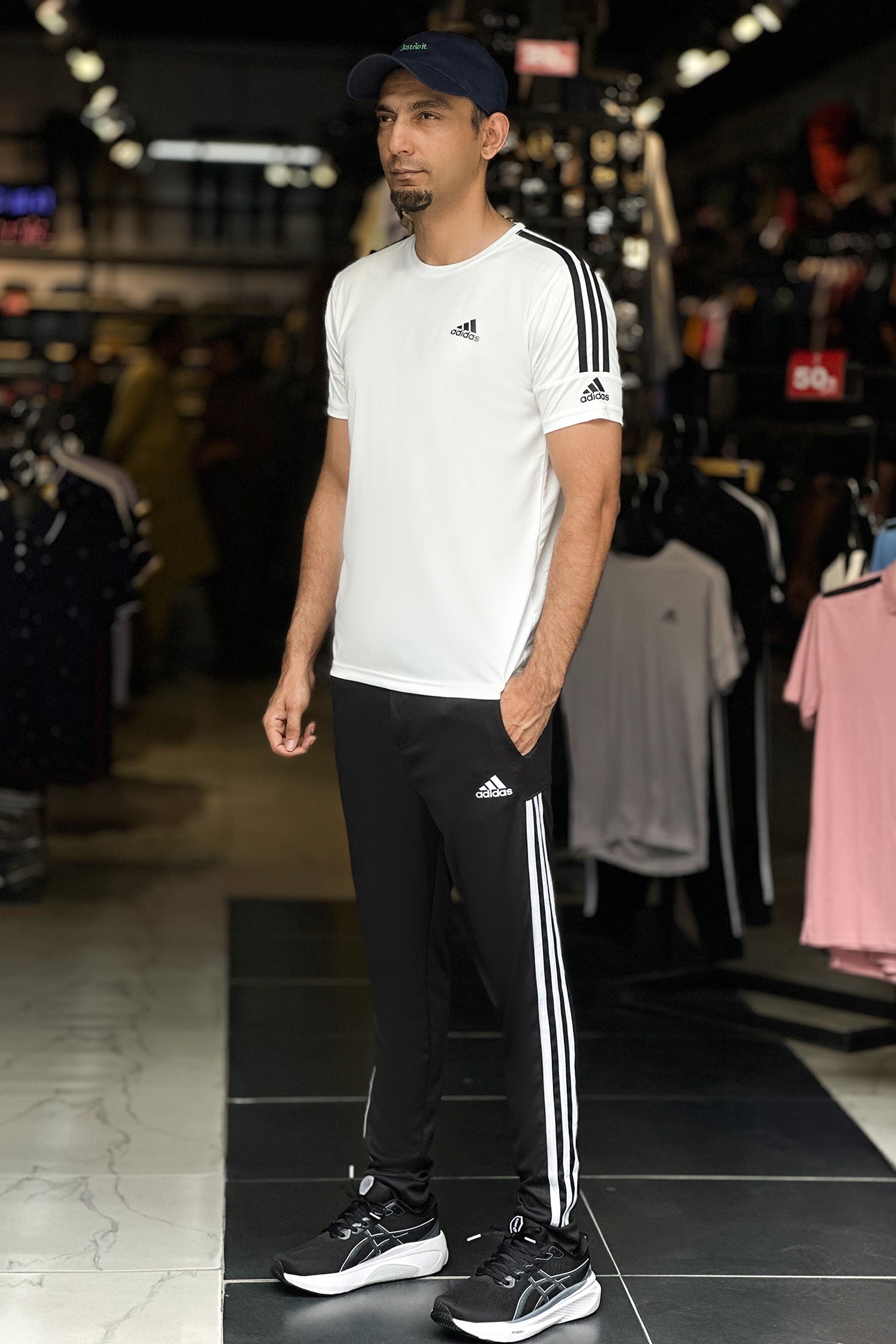 Adds Premium Tri-Line Quick-Dry Tracksuit