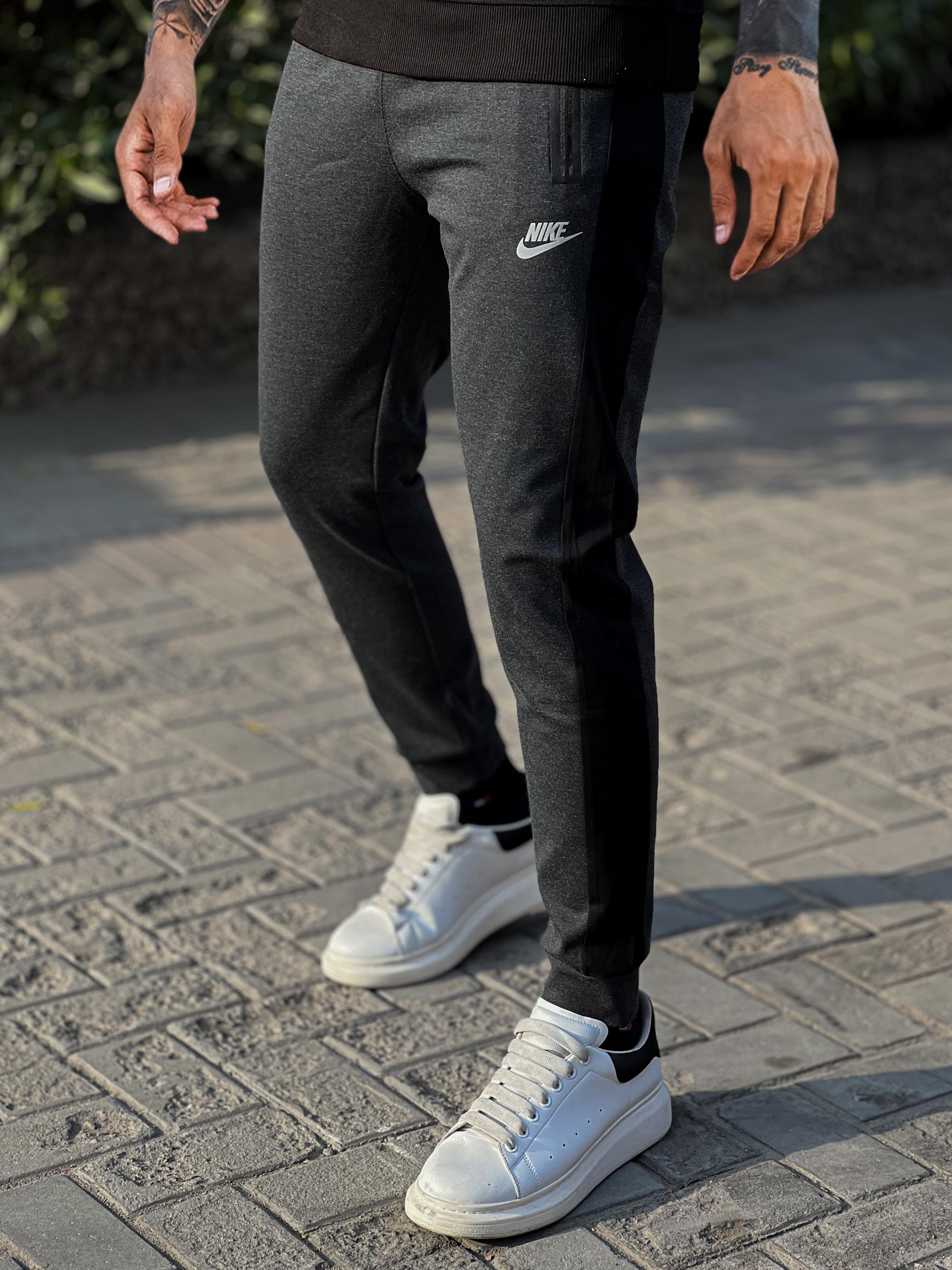 Nke Side Stripes Men Sports Trouser in Charcoal